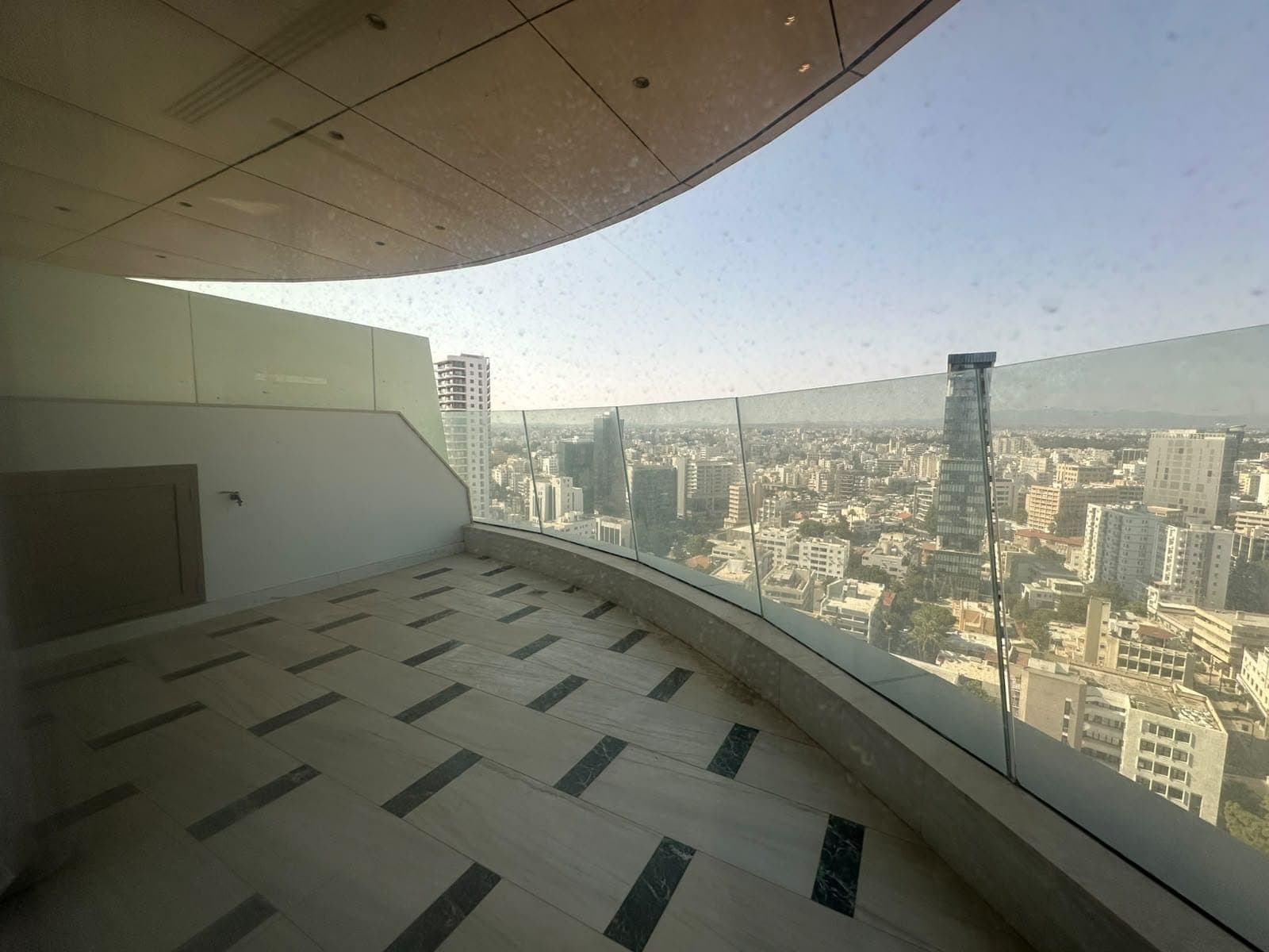 Luxury 2-Bedroom Apartment at 19th Floor in Nicosia City Centre